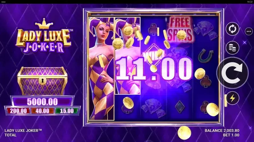 Lady Luxe Joker slot screenshot 4