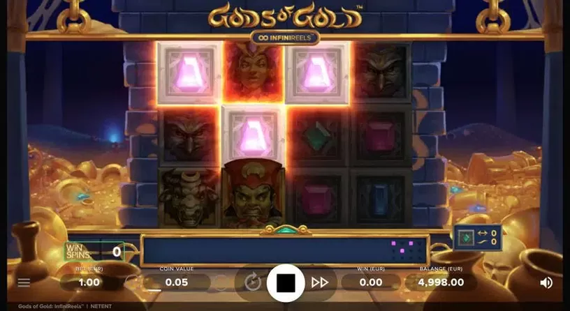 Gods of Gold Infinireels slot screenshot 4