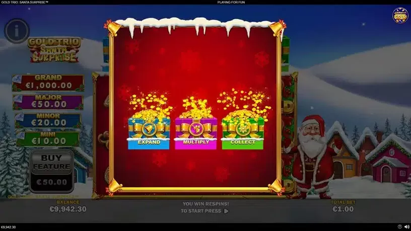Gold Trio Santa Surprise slot screenshot 2