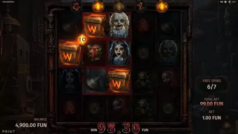 Dreadworks slot screenshot 5