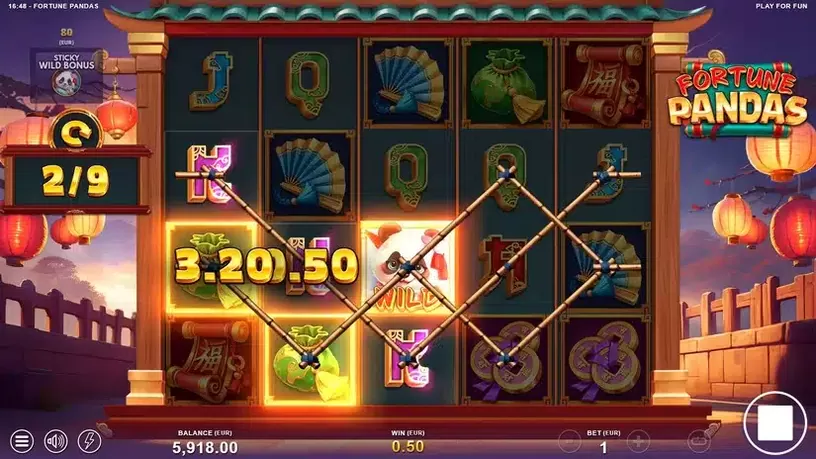 Fortune Pandas slot screenshot 4