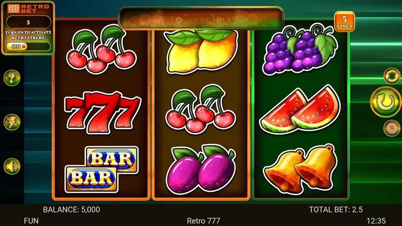 Retro 777 slot screenshot 1