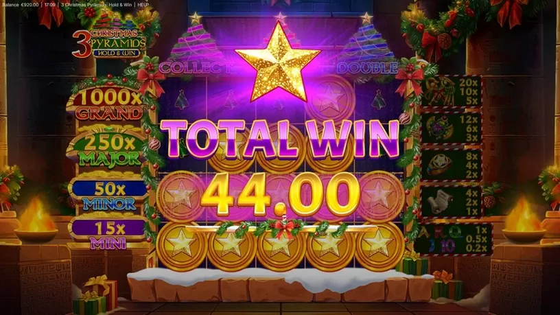 3 Christmas Pyramids: Hold and Win slot screenshot 5