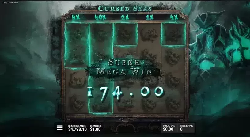 Cursed Seas slot screenshot 7