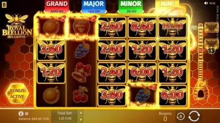 Royal Beellion Hold & Win slot screenshot 5
