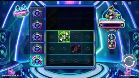 DJ Cat slot screenshot 3