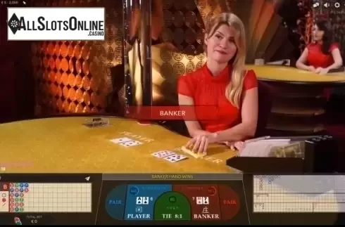 Game Screen. Baccarat Squeeze from Evolution Gaming