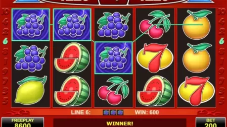 Lightning Hot slot screenshot 1