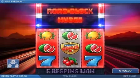 Freeway 7 slot screenshot 4