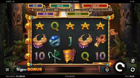 Pharaoh's Reign slot screenshot 1
