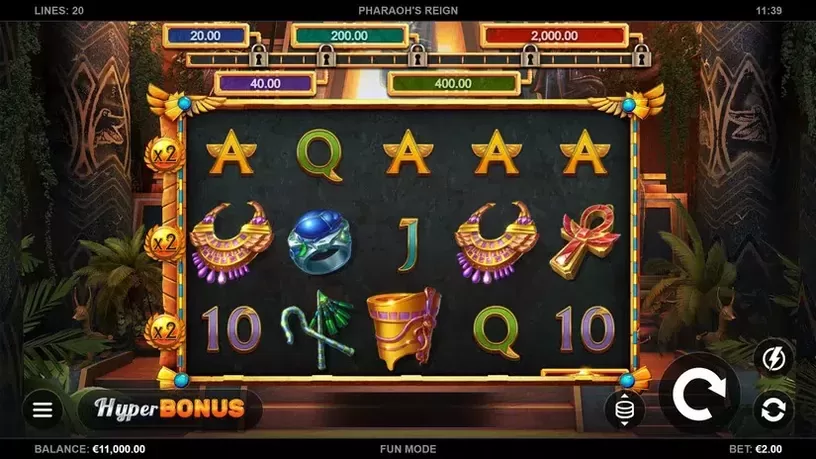 Pharaoh's Reign slot screenshot 1
