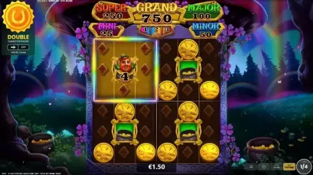 4-Leaf Fortune: Hold & Win slot screenshot 3