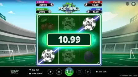 777 Football Hit slot screenshot 3