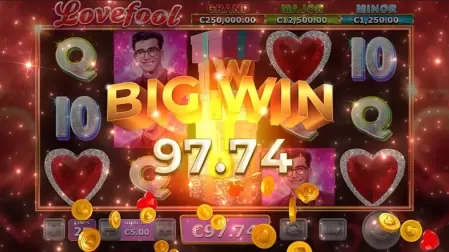 Lovefool slot screenshot 3