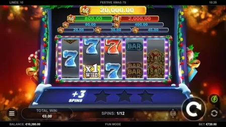 Festive Xmas 7s slot screenshot 2