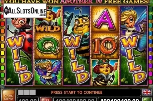 Expanding Wild screen. Great Queen Bee from Casino Technology