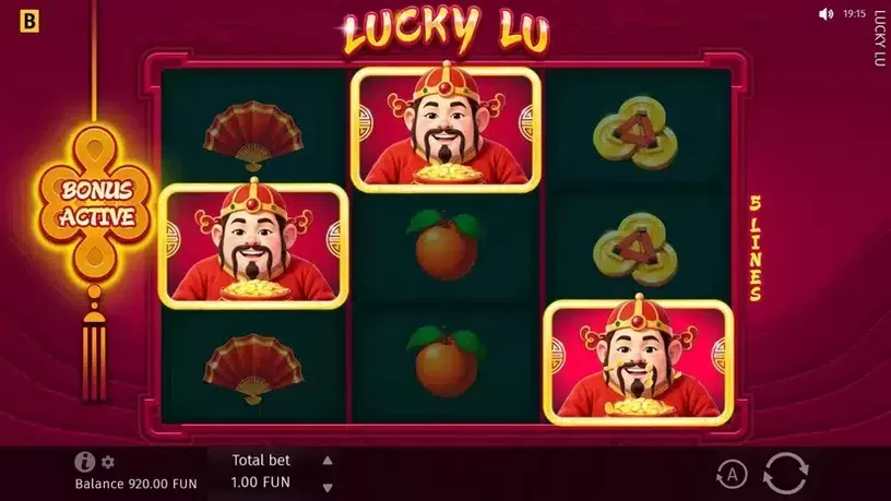 Lucky Lu slot screenshot 3