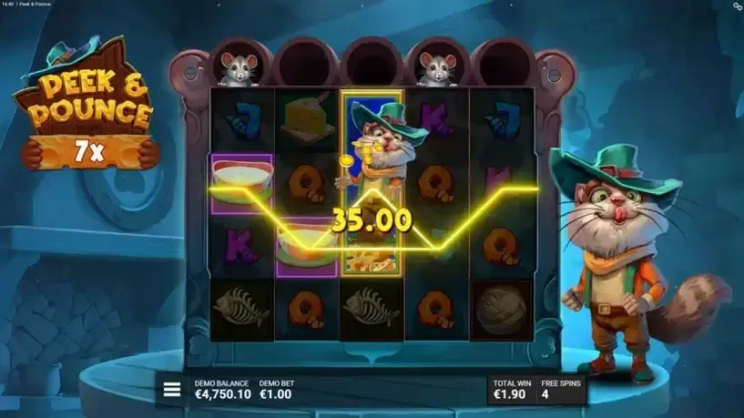 Peek & Pounce slot screenshot 