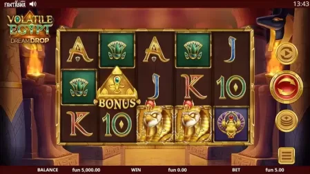 Volatile Egypt Dream Drop slot screenshot 1