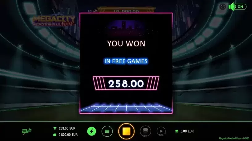 Megacity Football Fever slot screenshot 