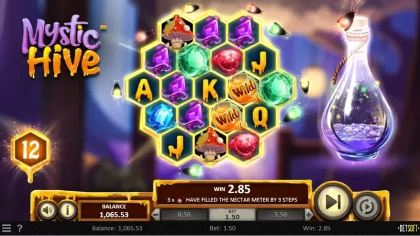 Mystic Hive slot screenshot 2