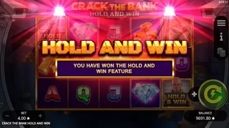 Crack the Bank Hold And Win slot screenshot 5
