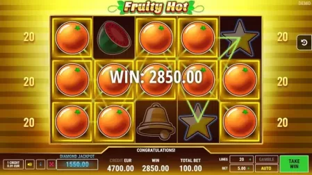 Fruity Hot slot screenshot 2
