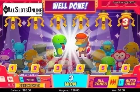 Game Screen 2. Golden Claw from TOP TREND GAMING
