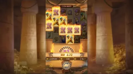Raider Jane's Crypt of Fortune slot screenshot 3