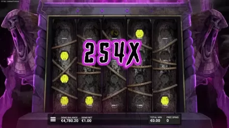 Undead Fortune slot screenshot 7