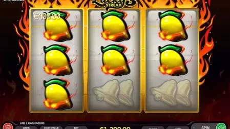Lucky Streak 3 slot screenshot 8