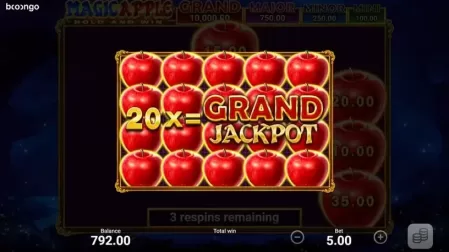 Magic Apple Hold and Win slot screenshot 4