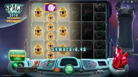 Space Wars XXXtreme Megaways slot screenshot 3
