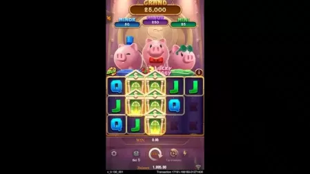 3 Lucky Piggy slot screenshot 3