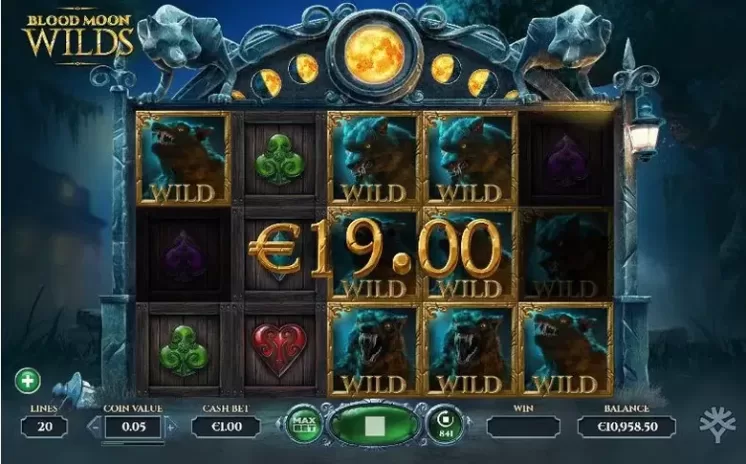 Blood Moon Wilds slot screenshot 3