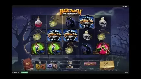 Halloween Fortune slot screenshot 1