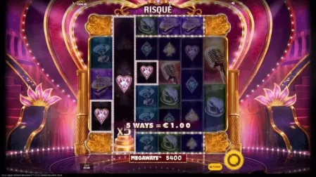 Risqué Megaways slot screenshot 5