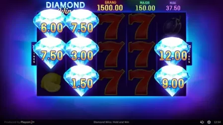 Diamond Wins: Hold & Win slot screenshot 4