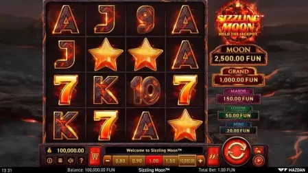 Sizzling Moon™ slot screenshot 1
