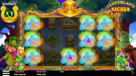 Cloverland Riches slot screenshot 3