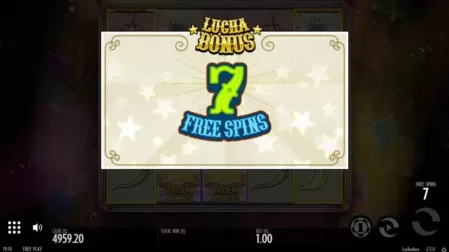 Luchadora slot screenshot 3