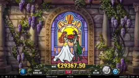 15 Crystal Roses A Tale of Love slot screenshot 7