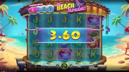 Beach Invaders slot screenshot 2