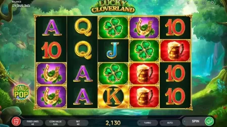 Lucky Cloverland slot screenshot 1