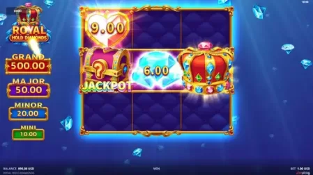 Royal Hold Diamonds slot screenshot 2
